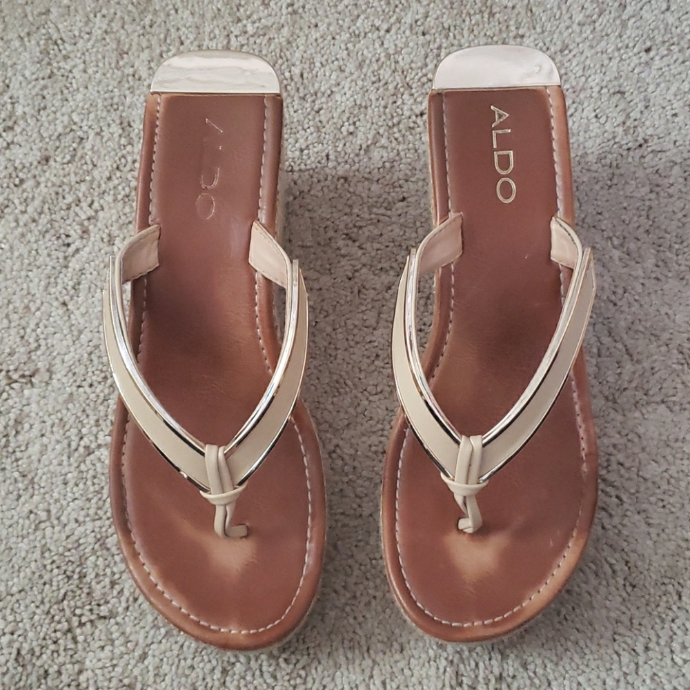 Aldo Wedges